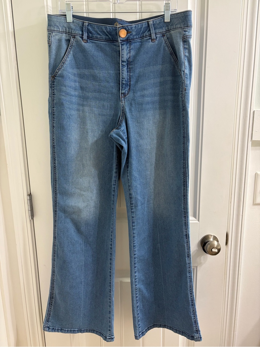 Democracy “Ab”solution Skyrise Double Side Seam Bootcut Jeans 14 Flattering